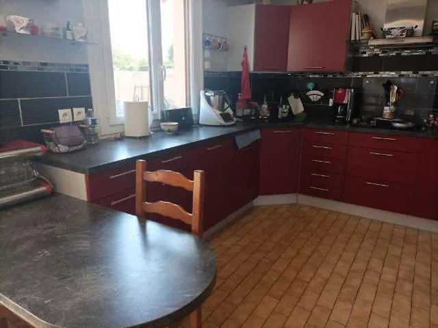 Maison Proche Du Circuit Du Mans 빌라